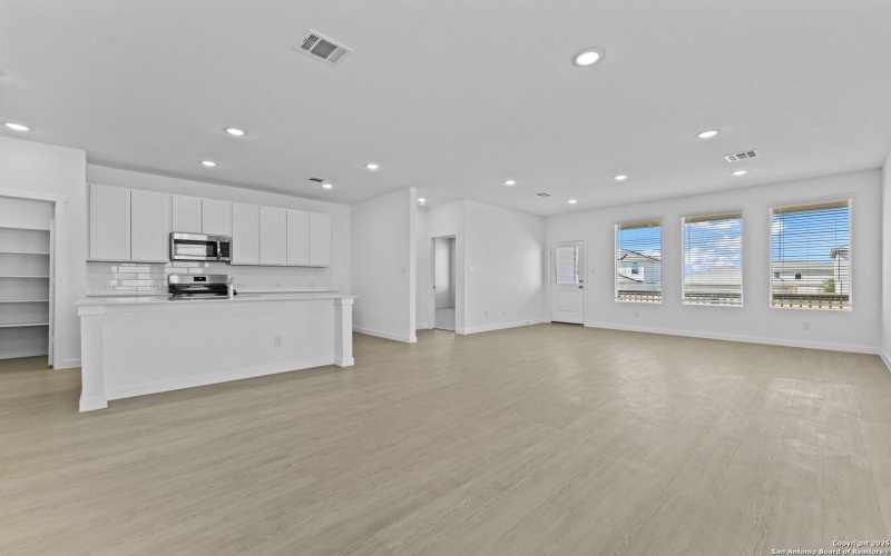 3840 Northaven Trl, New Braunfels, TX 78130, 4 Bedrooms Bedrooms, ,2 BathroomsBathrooms,Residential,For Sale,3840 Northaven Trl,0,1934240