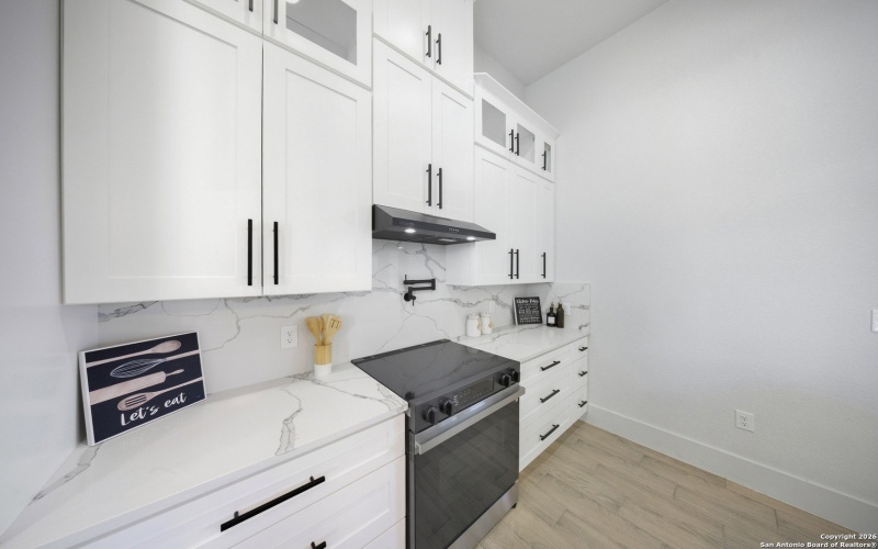 113 Hidden Cove, Floresville, TX 78114, 4 Bedrooms Bedrooms, ,3 BathroomsBathrooms,Residential,For Sale,113 Hidden Cove,0,1934246