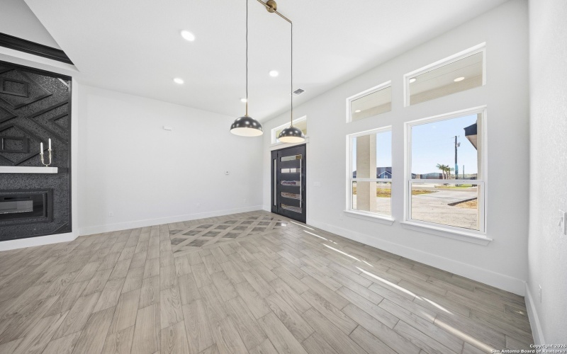 113 Hidden Cove, Floresville, TX 78114, 4 Bedrooms Bedrooms, ,3 BathroomsBathrooms,Residential,For Sale,113 Hidden Cove,0,1934246