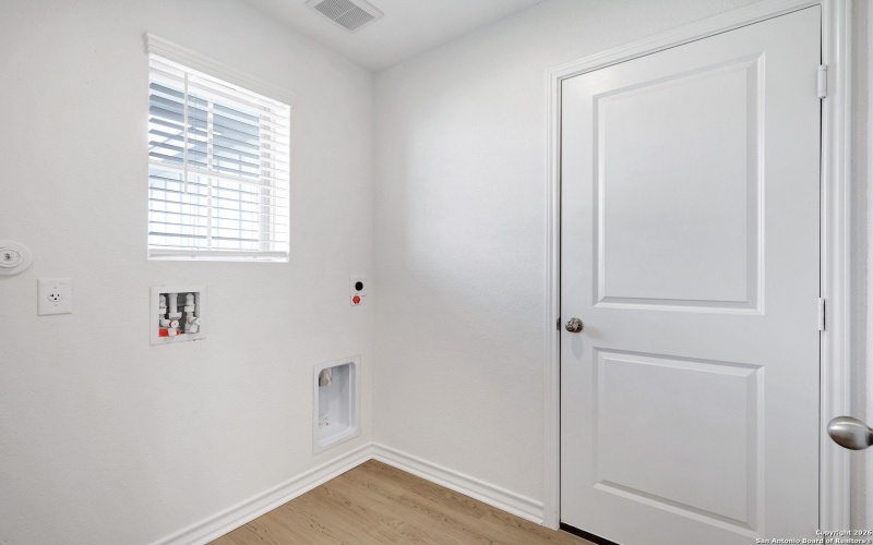 1547 Estelea, New Braunfels, TX 78130, 4 Bedrooms Bedrooms, ,2 BathroomsBathrooms,Residential,For Sale,1547 Estelea,0,1934431