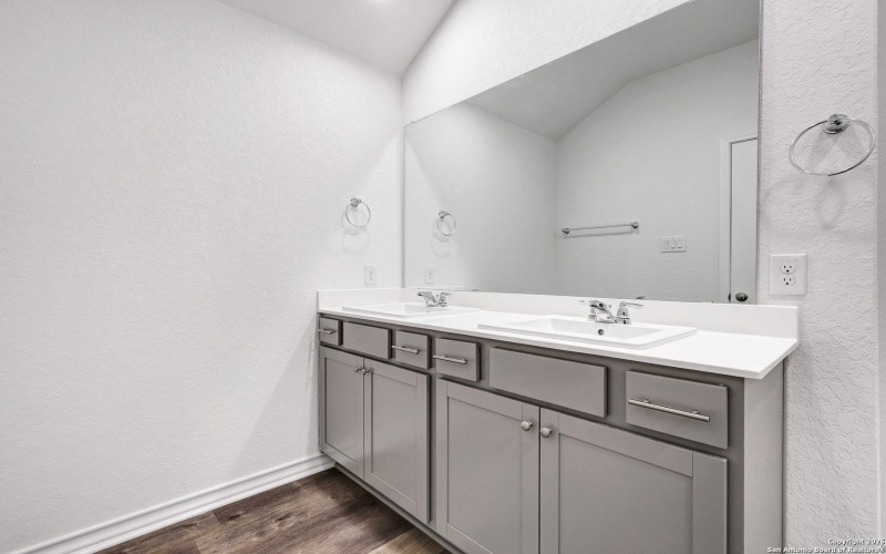 1558 Estelea, New Braunfels, TX 78130, 3 Bedrooms Bedrooms, ,2 BathroomsBathrooms,Residential,For Sale,1558 Estelea,0,1934440