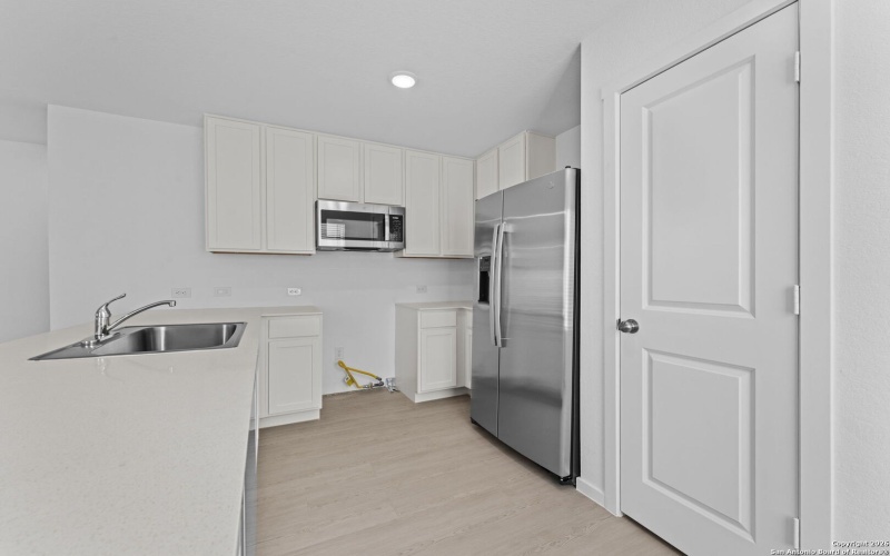 7234 Brownleaf Dr, San Antonio, TX 78227, 4 Bedrooms Bedrooms, ,2 BathroomsBathrooms,Residential,For Sale,7234 Brownleaf Dr,0,1934461