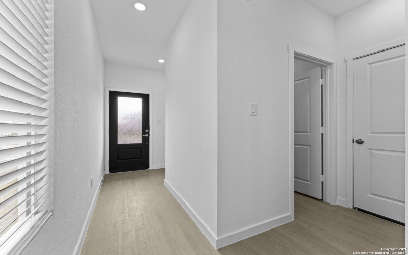 6607 Titan Park, Converse, TX 78109, 5 Bedrooms Bedrooms, ,3 BathroomsBathrooms,Residential,For Sale,6607 Titan Park,0,1934478