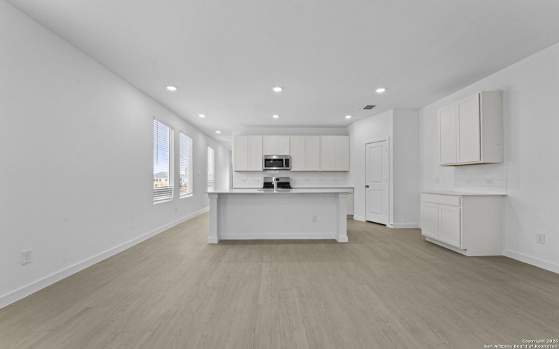 6607 Titan Park, Converse, TX 78109, 5 Bedrooms Bedrooms, ,3 BathroomsBathrooms,Residential,For Sale,6607 Titan Park,0,1934478