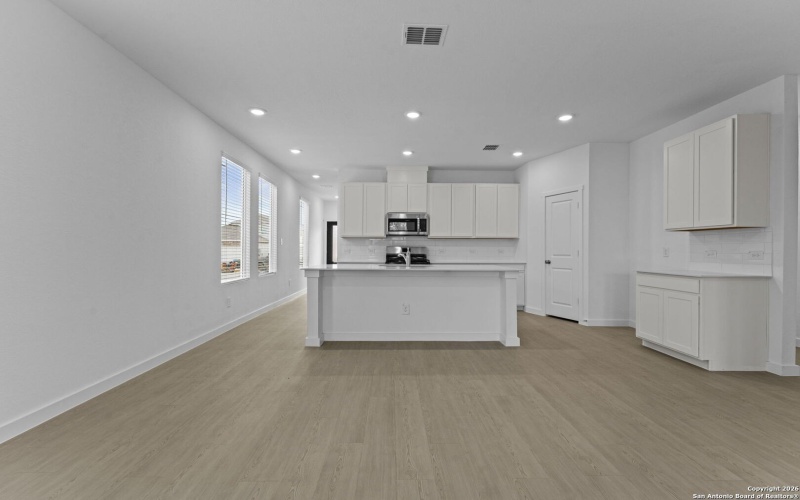 6529 Titan Park, Converse, TX 78109, 4 Habitaciones Habitaciones , ,3 BañosBaños,Residential,En Venta,6529 Titan Park,0,1934485