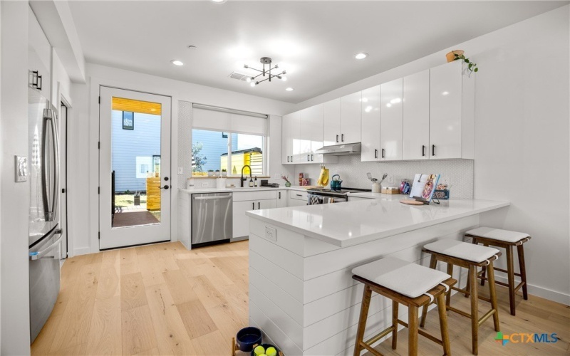 103 Lively Lane unit: C #C, San Marcos, TX 78666, 2 Habitaciones Habitaciones , ,2 BañosBaños,Residential,En Venta,103 Lively Lane unit: C,0,601579