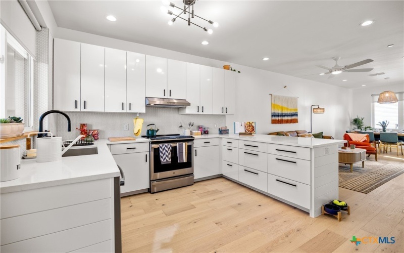 103 Lively Lane unit: C #C, San Marcos, TX 78666, 2 Habitaciones Habitaciones , ,2 BañosBaños,Residential,En Venta,103 Lively Lane unit: C,0,601579