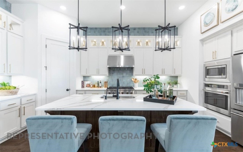 1110 Neria Loop, San Antonio, TX 78224, 4 Habitaciones Habitaciones , ,5 BañosBaños,Residential,En Venta,1110 Neria Loop,0,601974