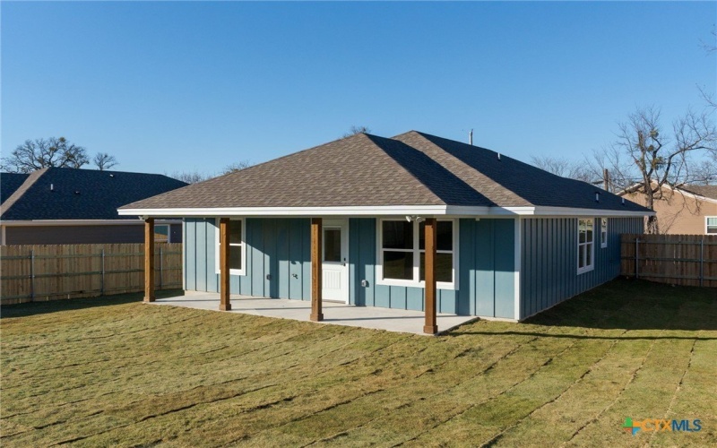 1210 Mills Street, Gatesville, TX 76528, 3 Bedrooms Bedrooms, ,2 BathroomsBathrooms,Residential,For Sale,1210 Mills Street,0,602118