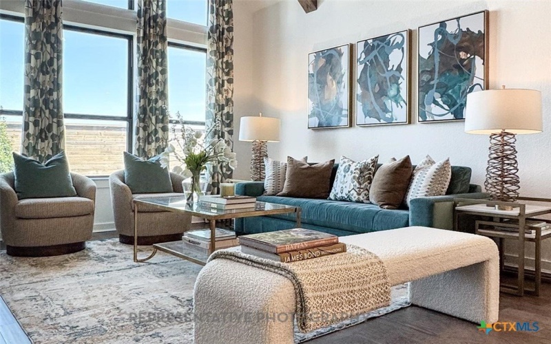 9212 Boathouse Drive, Austin, TX 78744, 4 Bedrooms Bedrooms, ,3 BathroomsBathrooms,Residential,For Sale,9212 Boathouse Drive,0,602137