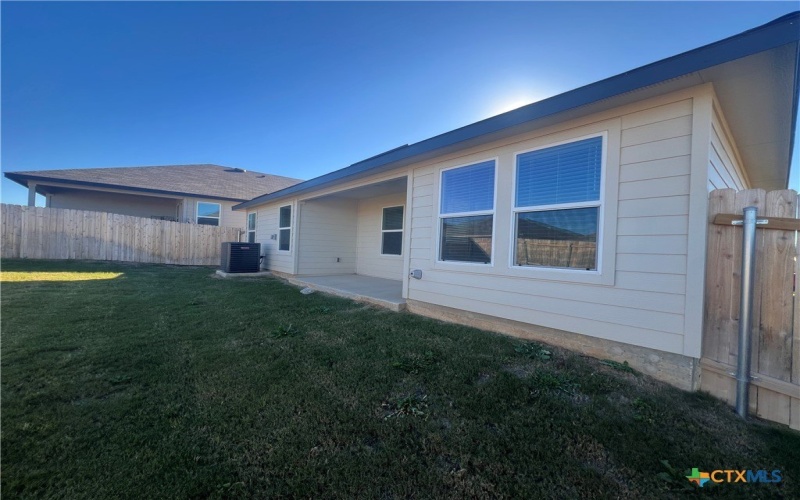 321 Cottonmouth Lane, Seguin, TX 78155, 3 Habitaciones Habitaciones , ,2 BañosBaños,Residential,En Venta,321 Cottonmouth Lane,0,602138