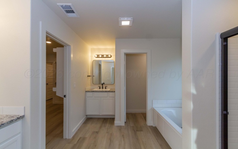 3009 Farmyard Drive, Amarillo, TX 79124, 3 Habitaciones Habitaciones , ,2 BañosBaños,Residential,En Venta,3009 Farmyard Drive,0,26-604