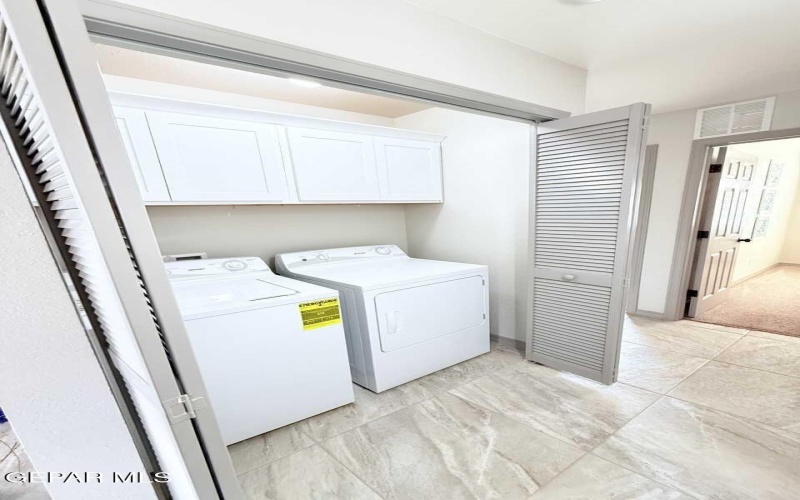 1404 Summer Enclave Place, El Paso, TX 79928, 4 Habitaciones Habitaciones , ,2 BañosBaños,Residential,En Venta,1404 Summer Enclave Place,0,936590