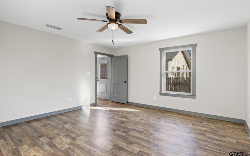 109 Yates St., Mt Vernon, TX 75457, 3 Bedrooms Bedrooms, ,2 BathroomsBathrooms,Residential,For Sale,109 Yates St.,0,26000833