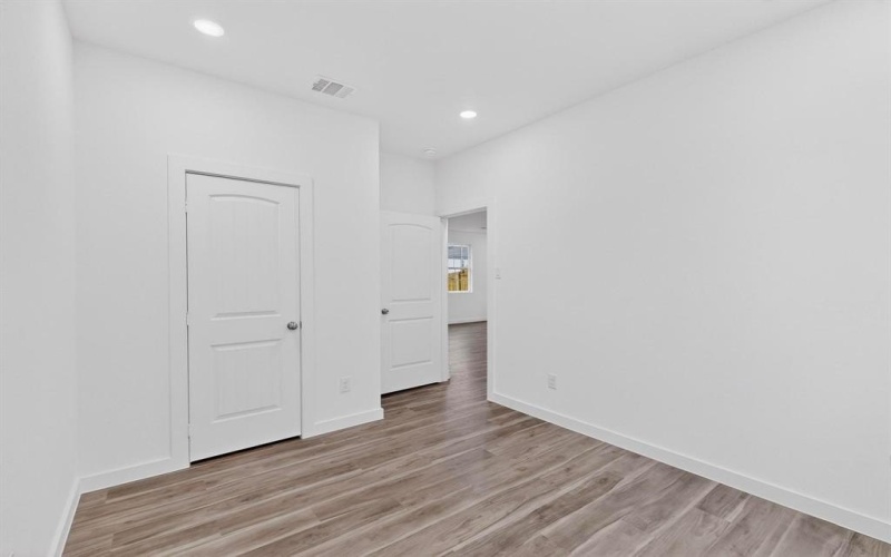 4523 Metropolitan Avenue, Dallas, TX 75210, 3 Bedrooms Bedrooms, ,2 BathroomsBathrooms,Residential,For Sale,4523 Metropolitan Avenue,0,21120458