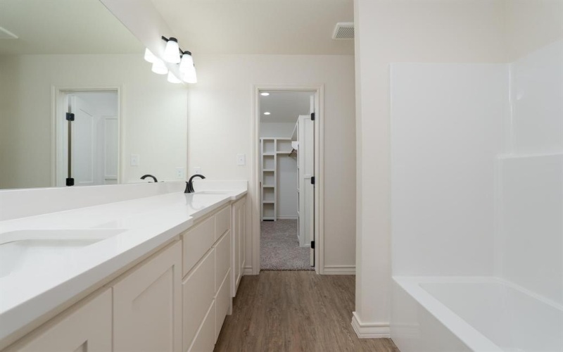 5449 N 10th Street, Abilene, TX 79603, 3 Bedrooms Bedrooms, ,2 BathroomsBathrooms,Residential,For Sale,5449 N 10th Street,0,21139756