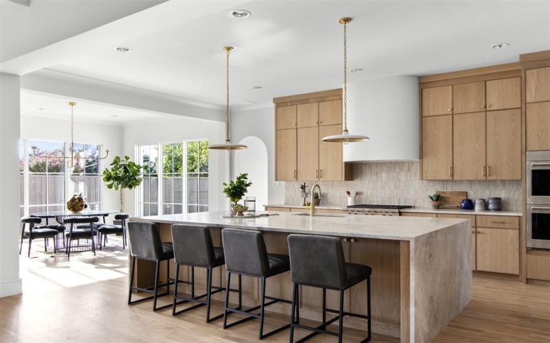 10335 Hedgeway Drive, Dallas, TX 75229, 6 Bedrooms Bedrooms, ,6 BathroomsBathrooms,Residential,For Sale,10335 Hedgeway Drive,0,21142975