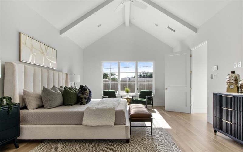 10335 Hedgeway Drive, Dallas, TX 75229, 6 Bedrooms Bedrooms, ,6 BathroomsBathrooms,Residential,For Sale,10335 Hedgeway Drive,0,21142975