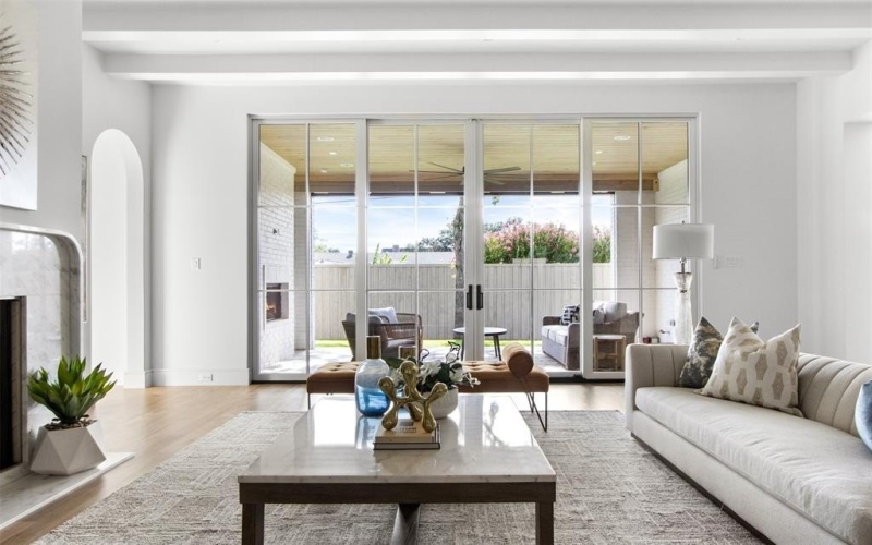 10335 Hedgeway Drive, Dallas, TX 75229, 6 Bedrooms Bedrooms, ,6 BathroomsBathrooms,Residential,For Sale,10335 Hedgeway Drive,0,21142975