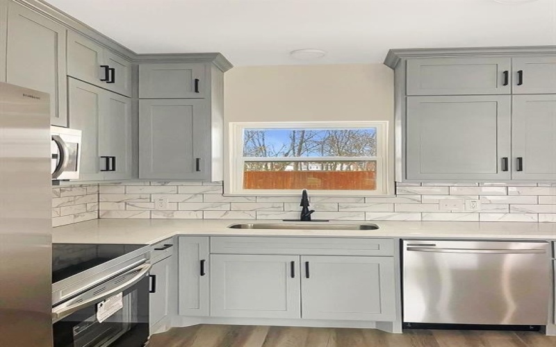 404 S San Marcos Street, Whitney, TX 76692, 3 Bedrooms Bedrooms, ,2 BathroomsBathrooms,Residential,For Sale,404 S San Marcos Street,0,21144485