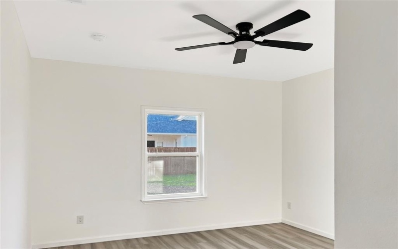 404 S San Marcos Street, Whitney, TX 76692, 3 Bedrooms Bedrooms, ,2 BathroomsBathrooms,Residential,For Sale,404 S San Marcos Street,0,21144485