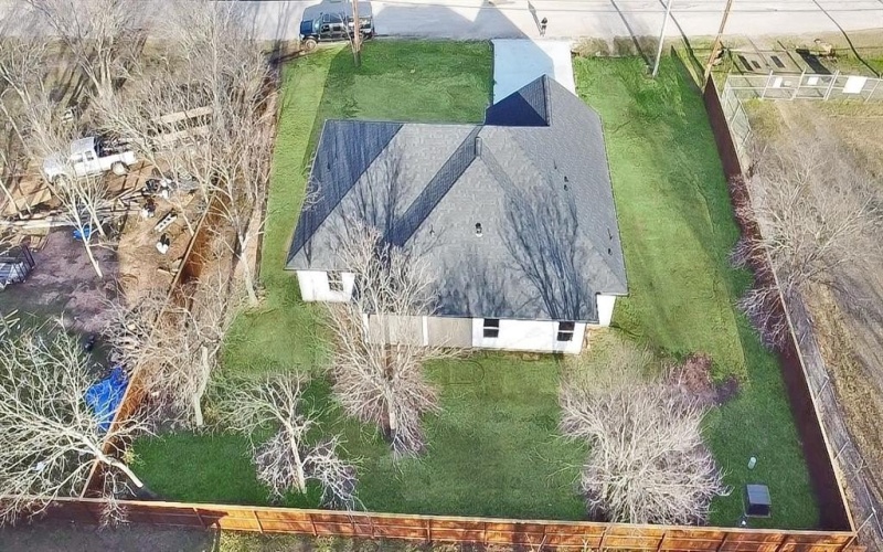 404 S San Marcos Street, Whitney, TX 76692, 3 Bedrooms Bedrooms, ,2 BathroomsBathrooms,Residential,For Sale,404 S San Marcos Street,0,21144485