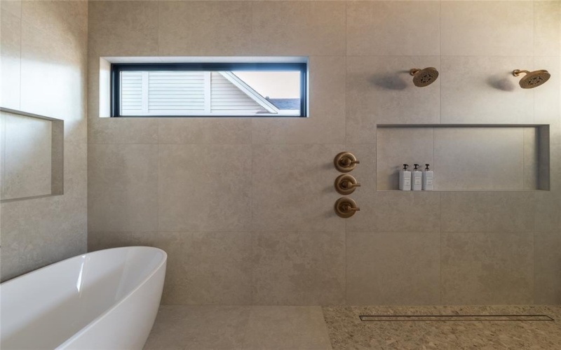 6902 La Vista Drive, Dallas, TX 75214, 6 Bedrooms Bedrooms, ,7 BathroomsBathrooms,Residential,For Sale,6902 La Vista Drive,0,21147368