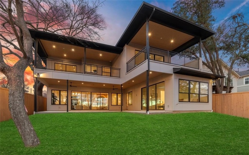 6902 La Vista Drive, Dallas, TX 75214, 6 Bedrooms Bedrooms, ,7 BathroomsBathrooms,Residential,For Sale,6902 La Vista Drive,0,21147368