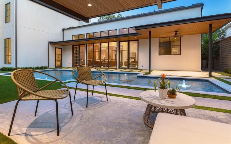 6411 Chevy Chase Avenue, Dallas, TX 75225, 5 Bedrooms Bedrooms, ,6 BathroomsBathrooms,Residential,For Sale,6411 Chevy Chase Avenue,0,21147458