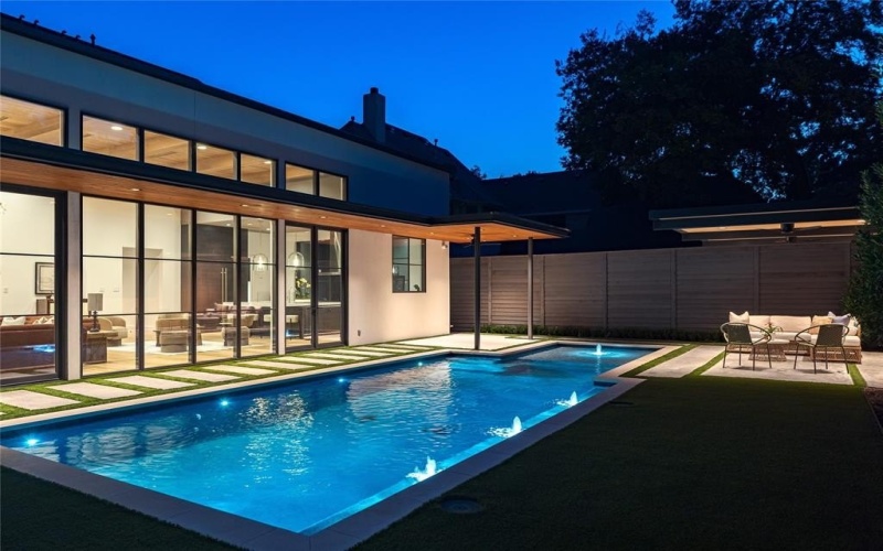 6411 Chevy Chase Avenue, Dallas, TX 75225, 5 Bedrooms Bedrooms, ,6 BathroomsBathrooms,Residential,For Sale,6411 Chevy Chase Avenue,0,21147458