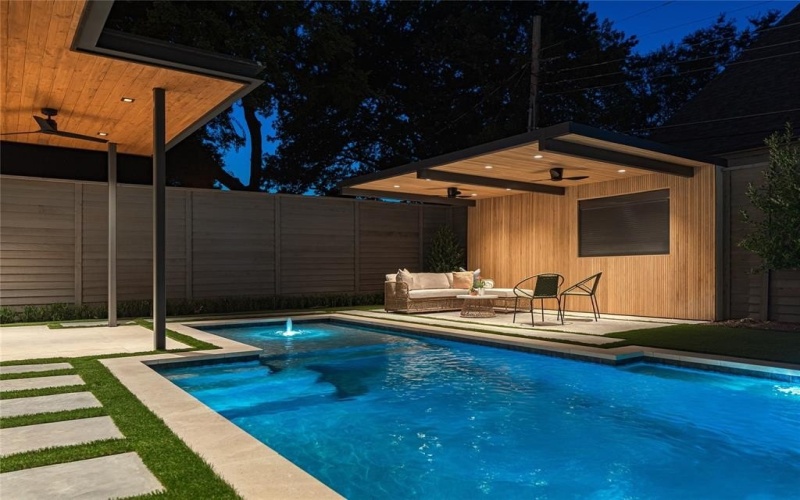 6411 Chevy Chase Avenue, Dallas, TX 75225, 5 Bedrooms Bedrooms, ,6 BathroomsBathrooms,Residential,For Sale,6411 Chevy Chase Avenue,0,21147458