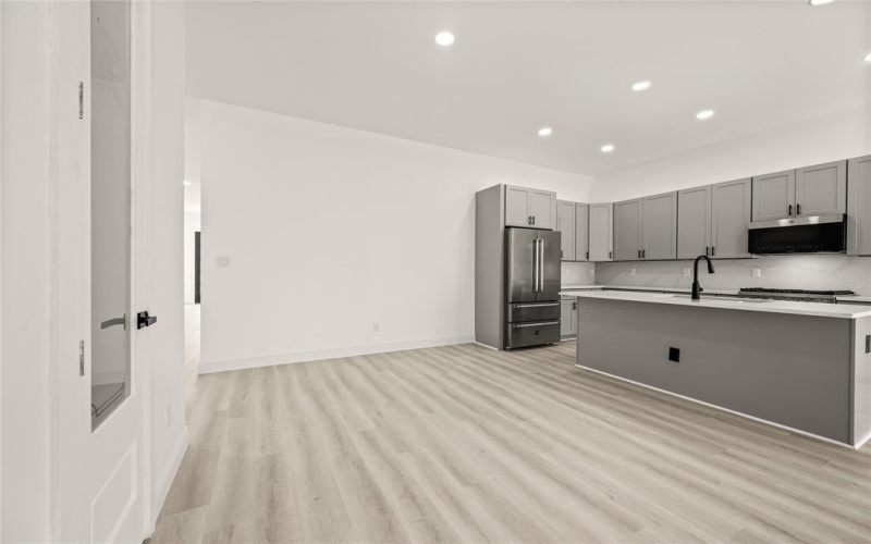 3323 Reed Lane, Dallas, TX 75215, 4 Bedrooms Bedrooms, ,2 BathroomsBathrooms,Residential,For Sale,3323 Reed Lane,0,21147839