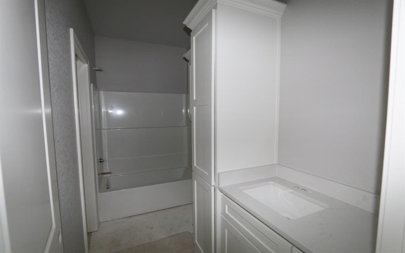 14176 Lexi Court, Tyler, TX 75703, 4 Bedrooms Bedrooms, ,2 BathroomsBathrooms,Residential,For Sale,14176 Lexi Court,0,21148621