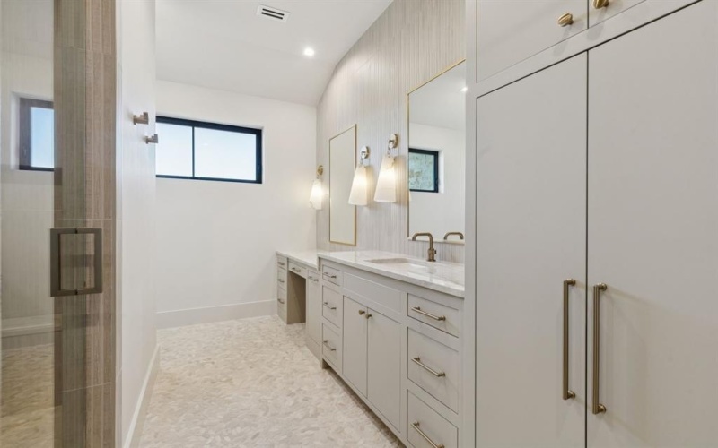 2600 Magnolia Circle, Westlake, TX 76262, 4 Bedrooms Bedrooms, ,5 BathroomsBathrooms,Residential,For Sale,2600 Magnolia Circle,0,21149116