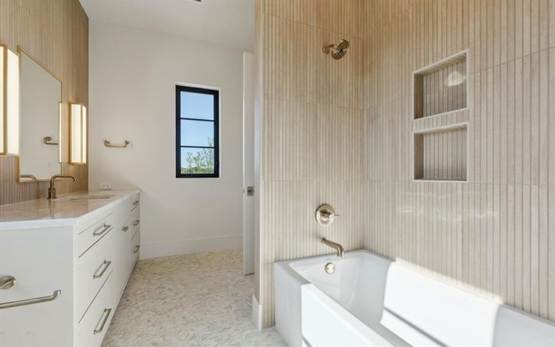 2600 Magnolia Circle, Westlake, TX 76262, 4 Bedrooms Bedrooms, ,5 BathroomsBathrooms,Residential,For Sale,2600 Magnolia Circle,0,21149116