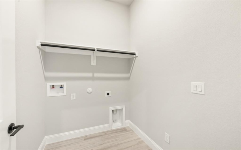 489 Red Maple Road, Waxahachie, TX 75165, 4 Bedrooms Bedrooms, ,3 BathroomsBathrooms,Residential,For Sale,489 Red Maple Road,0,21156710