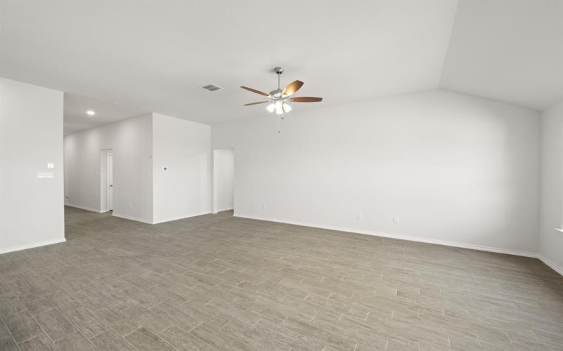 1908 Seminole Drive, Cleburne, TX 76033, 3 Bedrooms Bedrooms, ,2 BathroomsBathrooms,Residential,For Sale,1908 Seminole Drive,0,21156735