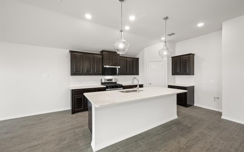 1908 Seminole Drive, Cleburne, TX 76033, 3 Bedrooms Bedrooms, ,2 BathroomsBathrooms,Residential,For Sale,1908 Seminole Drive,0,21156735