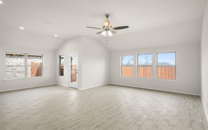 310 Shoshone Drive, Cleburne, TX 76033, 4 Bedrooms Bedrooms, ,2 BathroomsBathrooms,Residential,For Sale,310 Shoshone Drive,0,21156835