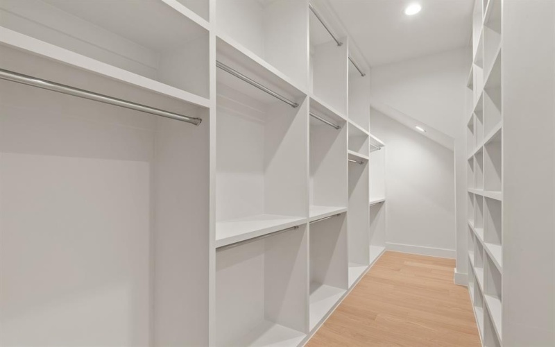 3328 Norcross Lane, Dallas, TX 75229, 6 Bedrooms Bedrooms, ,6 BathroomsBathrooms,Residential,For Sale,3328 Norcross Lane,0,21156843