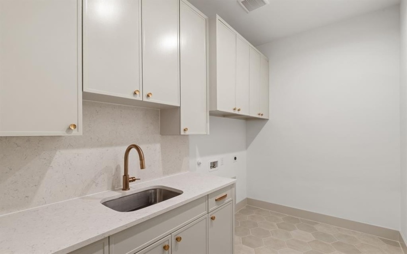 3328 Norcross Lane, Dallas, TX 75229, 6 Bedrooms Bedrooms, ,6 BathroomsBathrooms,Residential,For Sale,3328 Norcross Lane,0,21156843