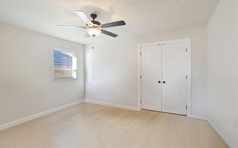 512 Courtney Drive, Sherman, TX 75092, 3 Habitaciones Habitaciones , ,2 BañosBaños,Residential,En Venta,512 Courtney Drive,0,21156939