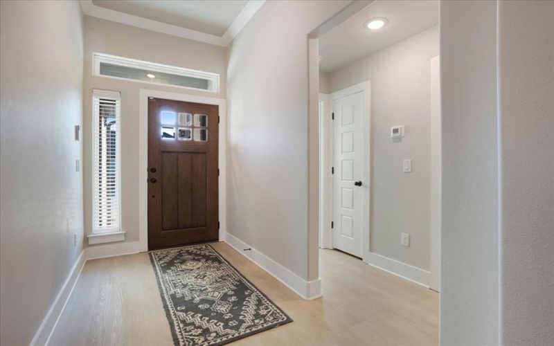 512 Courtney Drive, Sherman, TX 75092, 3 Habitaciones Habitaciones , ,2 BañosBaños,Residential,En Venta,512 Courtney Drive,0,21156939