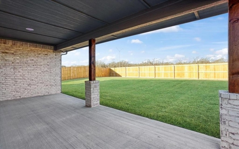 512 Courtney Drive, Sherman, TX 75092, 3 Habitaciones Habitaciones , ,2 BañosBaños,Residential,En Venta,512 Courtney Drive,0,21156939