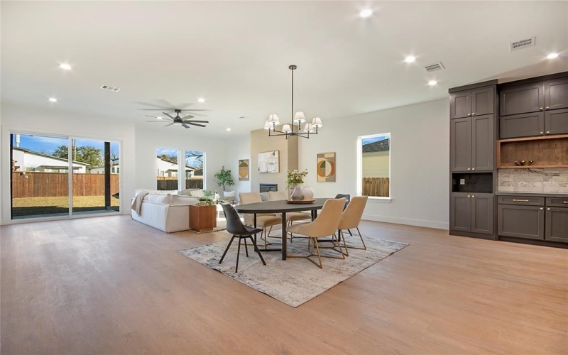 3910 Vineyard Drive, Dallas, TX 75212, 4 Bedrooms Bedrooms, ,3 BathroomsBathrooms,Residential,For Sale,3910 Vineyard Drive,0,21157002