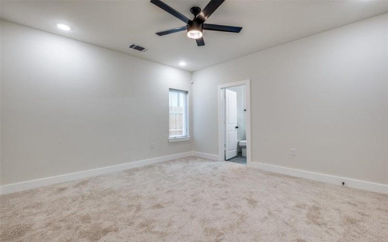 5113 Hohen Avenue, Dallas, TX 75215, 3 Habitaciones Habitaciones , ,3 BañosBaños,Residential,En Venta,5113 Hohen Avenue,0,21157034