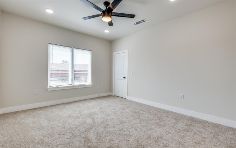 5113 Hohen Avenue, Dallas, TX 75215, 3 Habitaciones Habitaciones , ,3 BañosBaños,Residential,En Venta,5113 Hohen Avenue,0,21157034