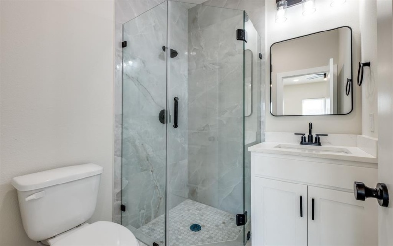 5113 Hohen Avenue, Dallas, TX 75215, 3 Habitaciones Habitaciones , ,3 BañosBaños,Residential,En Venta,5113 Hohen Avenue,0,21157034