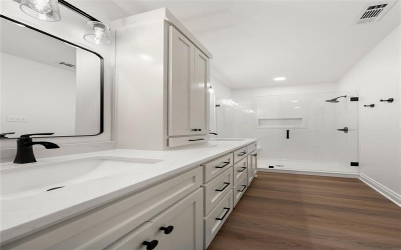 305 Live Oak Trail, Valley Mills, TX 76689, 4 Bedrooms Bedrooms, ,2 BathroomsBathrooms,Residential,For Sale,305 Live Oak Trail,0,21151408