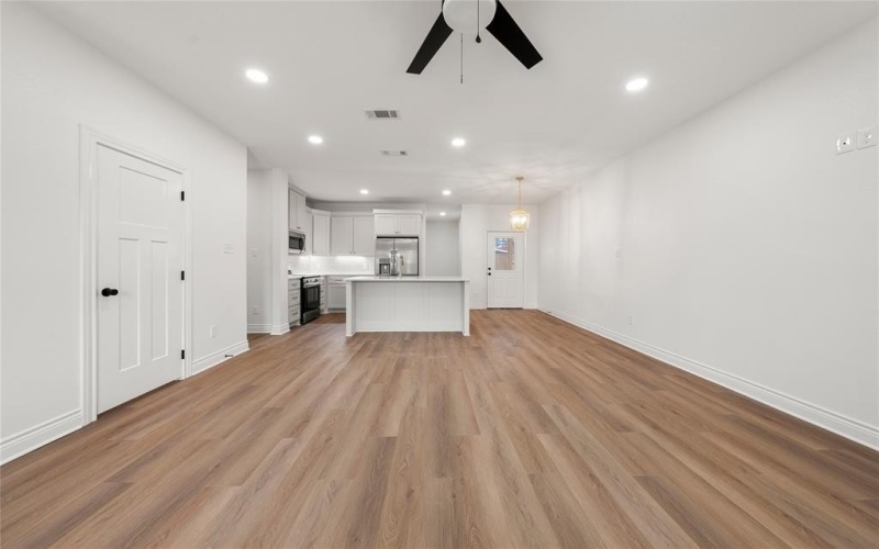 305 Live Oak Trail, Valley Mills, TX 76689, 4 Bedrooms Bedrooms, ,2 BathroomsBathrooms,Residential,For Sale,305 Live Oak Trail,0,21151408